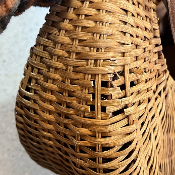 SCOOP LARGE STRAW CRESCENT CROSSBODY WITH SCARF ACCENT BROWN - Picture 12 of 13